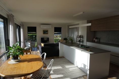 Photo of property in 7 Huntaway Close, Stoke, Nelson, 7011