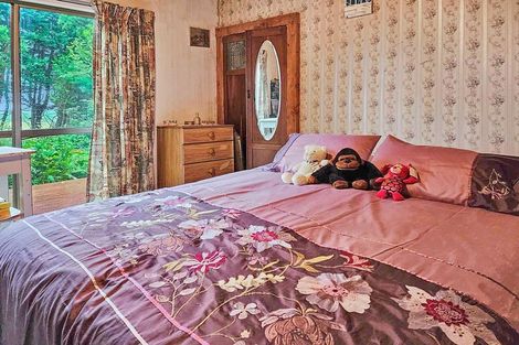 Photo of property in 395 Falls Creek Road, Orepuki, Riverton, 9881