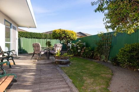 Photo of property in 2/189 Gloucester Street, Taradale, Napier, 4112