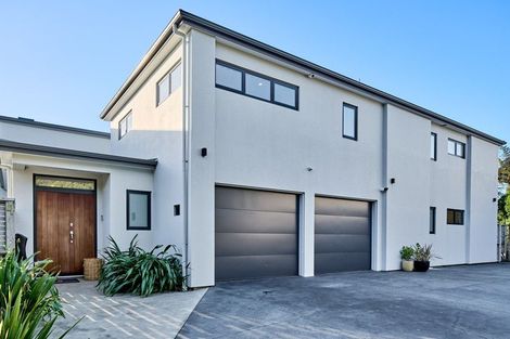 Photo of property in 4 Caughley Grove, Karori, Wellington, 6012