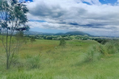 Photo of property in 6 Whaka Street, Maungaturoto, 0520