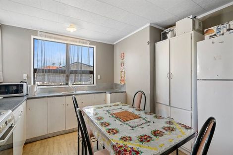 Photo of property in 6 Harris Street, Te Puke, 3119