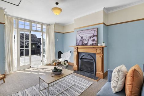 Photo of property in 28 Argyle Street, Mornington, Dunedin, 9011