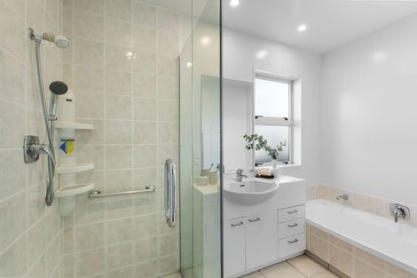 Photo of property in 18b Herbs Place, Cashmere, Christchurch, 8022