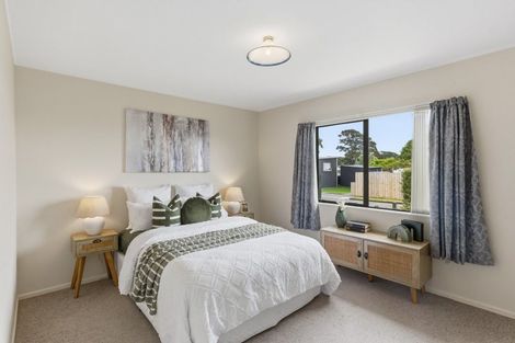 Photo of property in 15 Te Manuao Road, Otaki, 5512