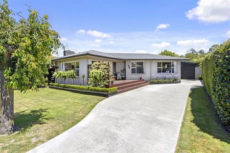 Photo of property in 39 Rossiter Avenue, Redwood, Christchurch, 8051