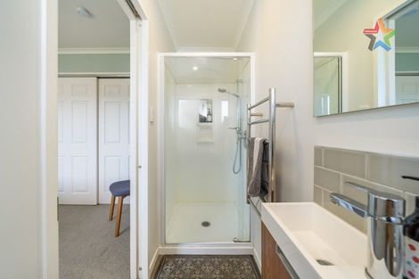 Photo of property in 87 Cypress Drive, Maungaraki, Lower Hutt, 5010