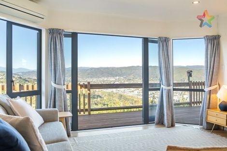 Photo of property in 87 Cypress Drive, Maungaraki, Lower Hutt, 5010