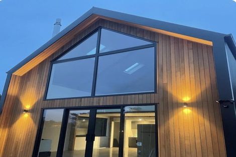 Photo of property in 14a Middleton Road, Johnsonville, Wellington, 6037