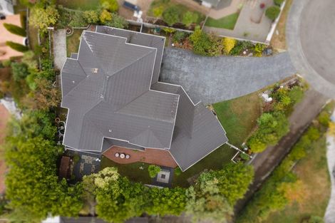 Photo of property in 6 Gresford Place, Churton Park, Wellington, 6037