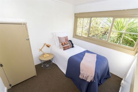 Photo of property in 4 Domain Terrace, Waikuku Beach, 7473