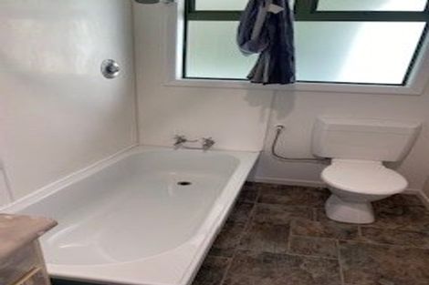 Photo of property in 1a Sunrise Boulevard, Tawa, Wellington, 5028