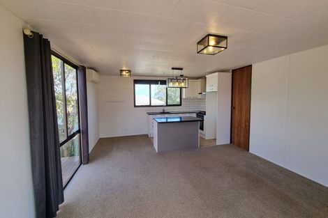 Photo of property in 2/15 Cyril Crescent, West Harbour, Auckland, 0618
