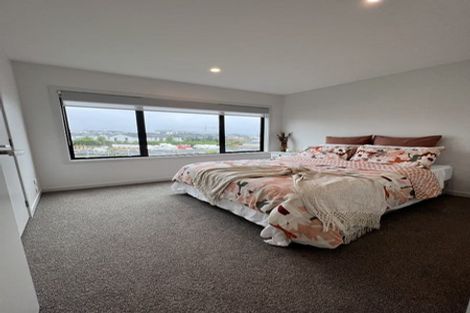 Photo of property in 3/46 Jane Maree Road, Kumeu, 0810