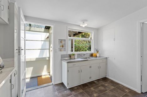 Photo of property in 3 Koromiko Street, Otaki Beach, Otaki, 5512