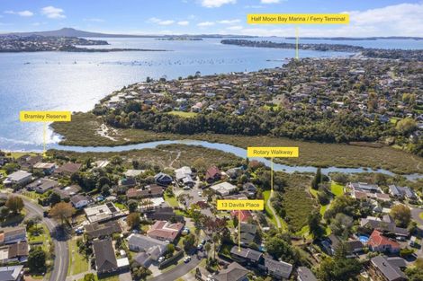 Photo of property in 13 Davita Place, Farm Cove, Auckland, 2012