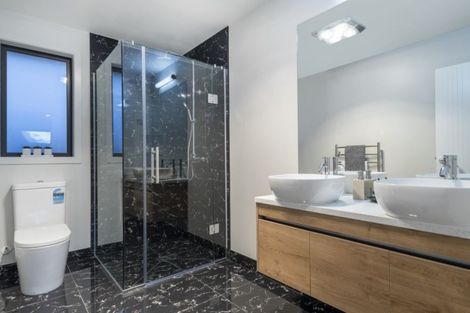 Photo of property in 80 Penetaka Heights, Pyes Pa, Tauranga, 3112