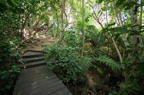 Photo of property in 33 Seaview Lane, Wainui, French Farm, 7582