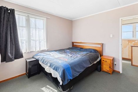 Photo of property in 75 Swiss Avenue, Gonville, Whanganui, 4501