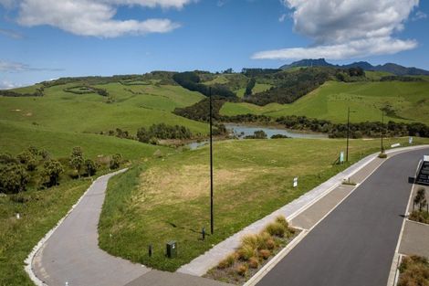 Photo of property in 90 Omahina Street, Raglan, 3225