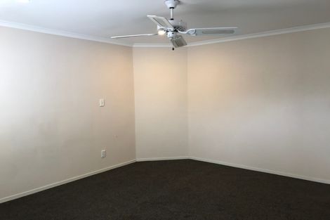 Photo of property in 1/58 Rodney Street, Howick, Auckland, 2014