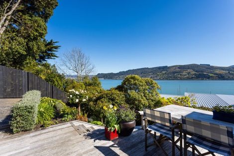Photo of property in 3 Rosehill Road, Macandrew Bay, Dunedin, 9077