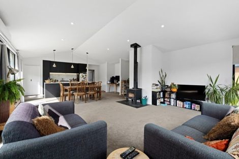 Photo of property in 51 Kirimoko Crescent, Wanaka, 9305