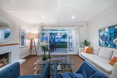 Photo of property in 3/22 Stanley Avenue, Milford, Auckland, 0620