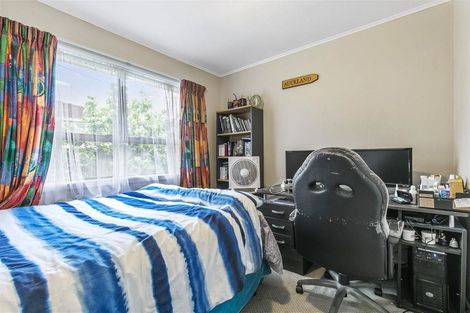 Photo of property in 115 Chichester Drive, Rosehill, Papakura, 2113