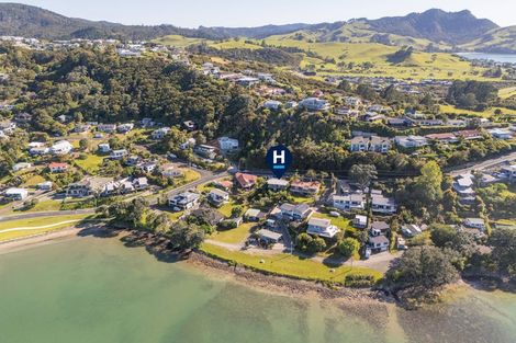 Photo of property in 191 Buffalo Beach Sh25 Road, Whitianga, 3592