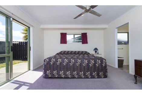 Photo of property in 10a Howden Street, Waiuku, 2123