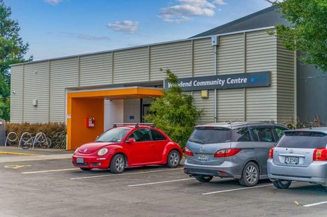 Photo of property in 2 Main North Road, Woodend, 7610