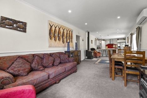 Photo of property in 48 Devon Street, Picton, 7220