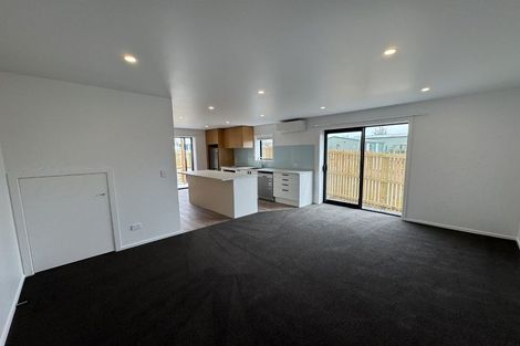 Photo of property in 1/12 Willis Street, Torbay, Auckland, 0630