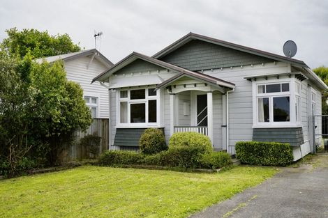 Photo of property in 52 Matipo Street, Takaro, Palmerston North, 4410