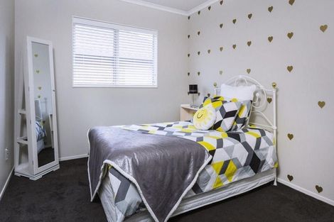 Photo of property in 19 Ballindrait Drive, Flat Bush, Auckland, 2019