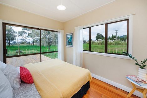 Photo of property in 765 Makerua Road, Tokomaru, Palmerston North, 4474