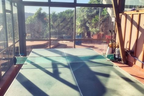 Photo of property in 11 Countess Close, Maupuia, Wellington, 6022