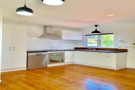 Photo of property in 27 Atkin Avenue, Mission Bay, Auckland, 1071