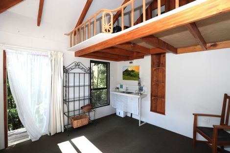 Photo of property in 26 Whaanga Road, Raglan, 3297