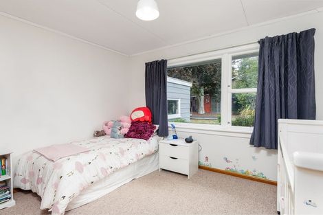 Photo of property in 15 Oxford Street, Waimate, 7924