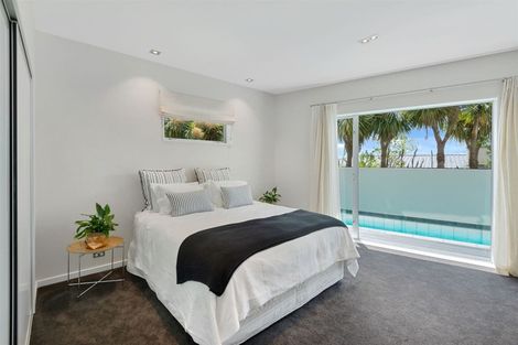 Photo of property in 1 Ti Kouka Eco Lane, Redcliffs, Christchurch, 8081