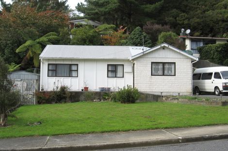 Photo of property in 1/9 Kereru Grove, Stokes Valley, Lower Hutt, 5019