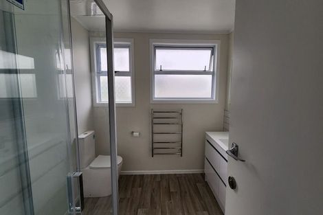 Photo of property in 235 Warwick Road, Mayfair, Hastings, 4122