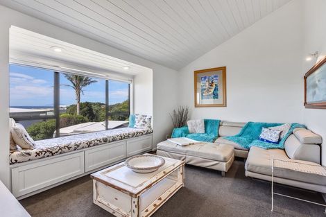 Photo of property in 21 Devon Street, Mangawhai Heads, Mangawhai, 0505