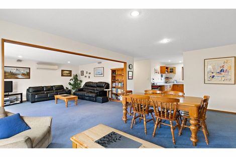Photo of property in 58 Mauger Drive, Heathcote Valley, Christchurch, 8022