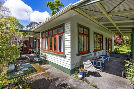 Photo of property in 1830 Otaraoa Road, Tarata, Inglewood, 4387