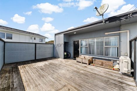 Photo of property in 44 Chippendale Crescent, Birkdale, Auckland, 0626