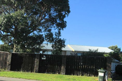 Photo of property in 12 Pukeko Street, Paraparaumu, 5032