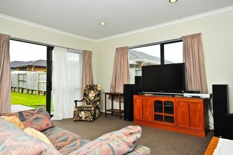 Photo of property in 111 Barrington Drive, Huntington, Hamilton, 3210